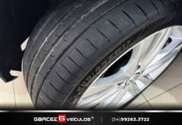 VOLKSWAGEN - JETTA - 2015/2016 - Prata - R$ 92.000,00