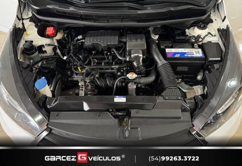 HYUNDAI - HB20 - 2015/2016 - Branca - R$ 52.000,00
