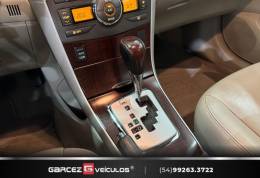 TOYOTA - COROLLA - 2012/2013 - Preta - R$ 77.900,00