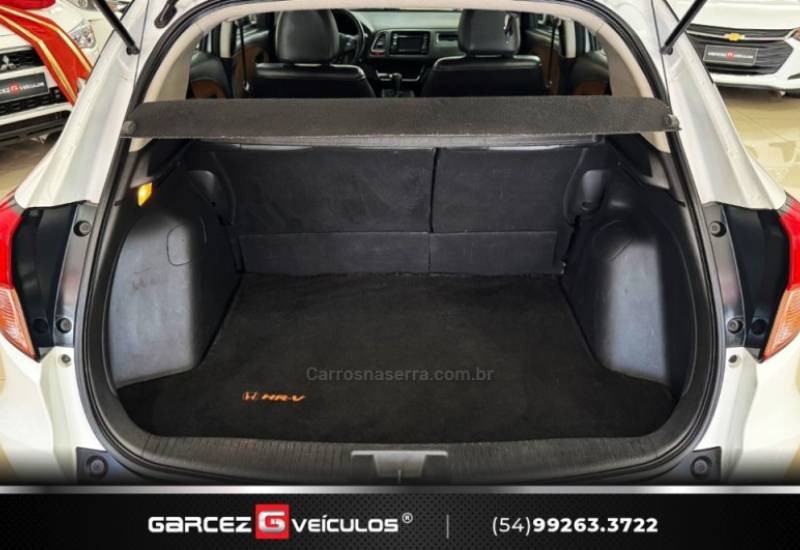 HONDA - HR-V - 2017/2018 - Branca - R$ 94.900,00