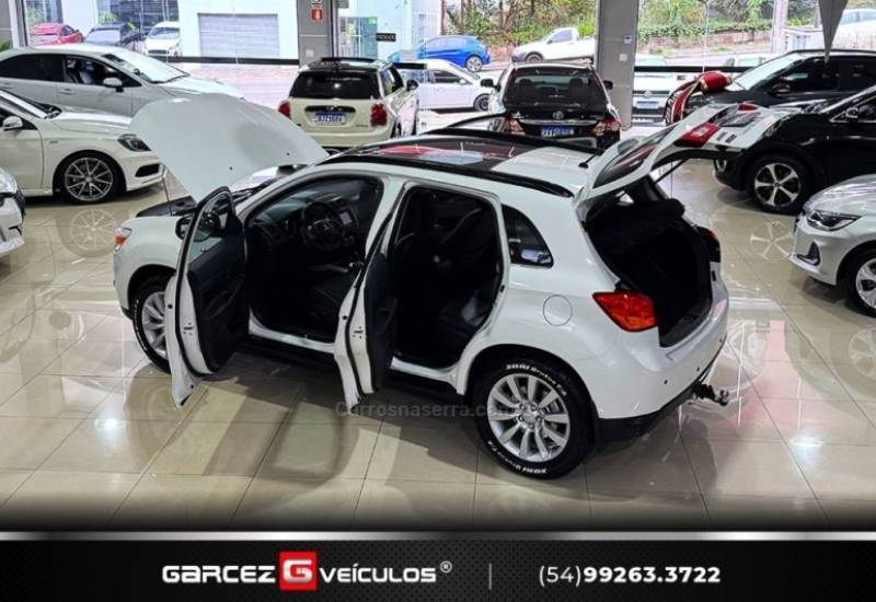 MITSUBISHI - ASX - 2013/2014 - Branca - R$ 79.900,00