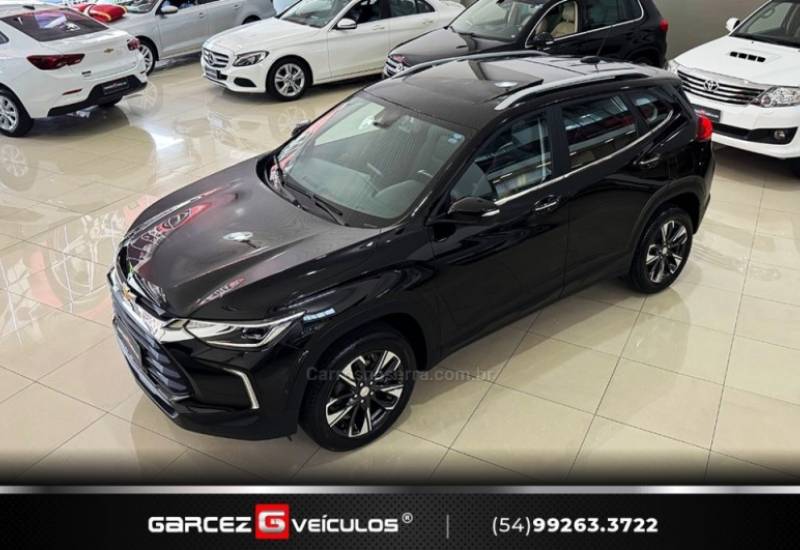 CHEVROLET - TRACKER - 2022/2023 - Preta - R$ 122.900,00