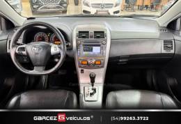TOYOTA - COROLLA - 2013/2014 - Prata - R$ 72.000,00
