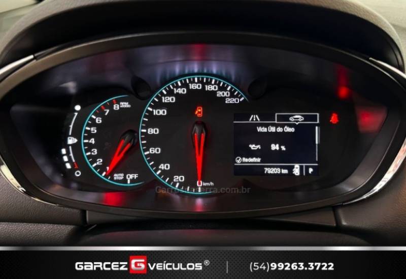 CHEVROLET - TRACKER - 2017/2018 - Preta - R$ 93.900,00