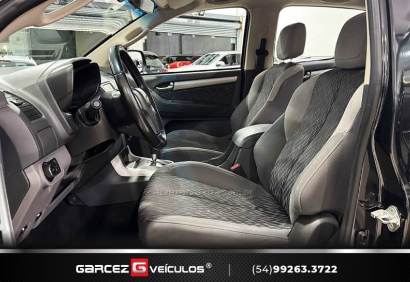 CHEVROLET - S10 - 2014/2015 - Preta - R$ 126.000,00