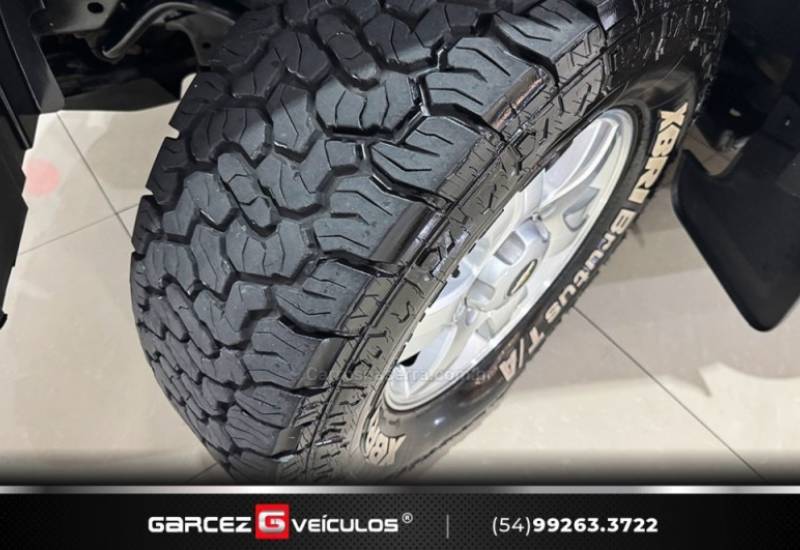 CHEVROLET - S10 - 2014/2015 - Preta - R$ 126.000,00