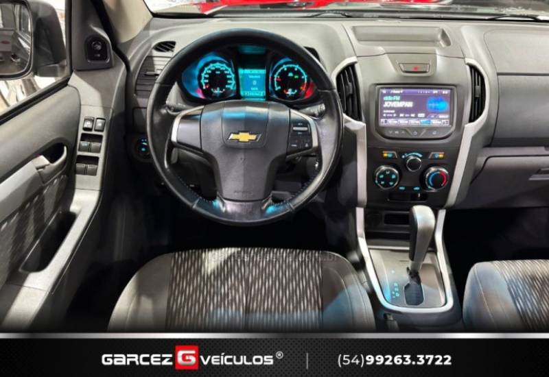 CHEVROLET - S10 - 2014/2015 - Preta - R$ 126.000,00
