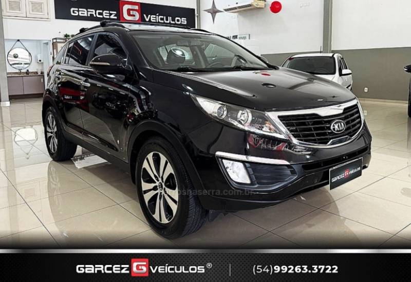 KIA MOTORS - SPORTAGE - 2012/2013 - Preta - R$ 75.000,00