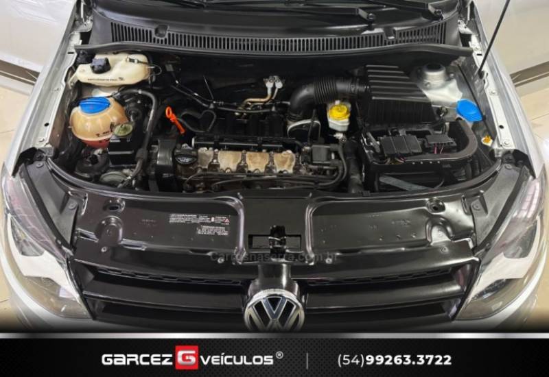 VOLKSWAGEN - CROSSFOX - 2010/2011 - Prata - R$ 45.900,00