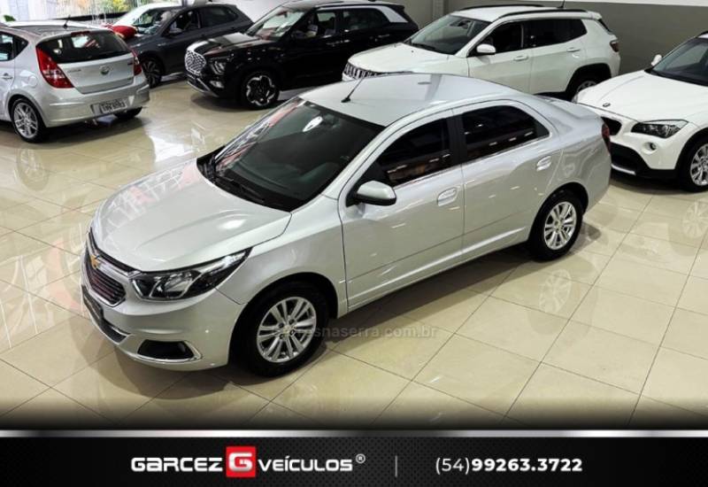 CHEVROLET - COBALT - 2017/2017 - Prata - R$ 59.000,00