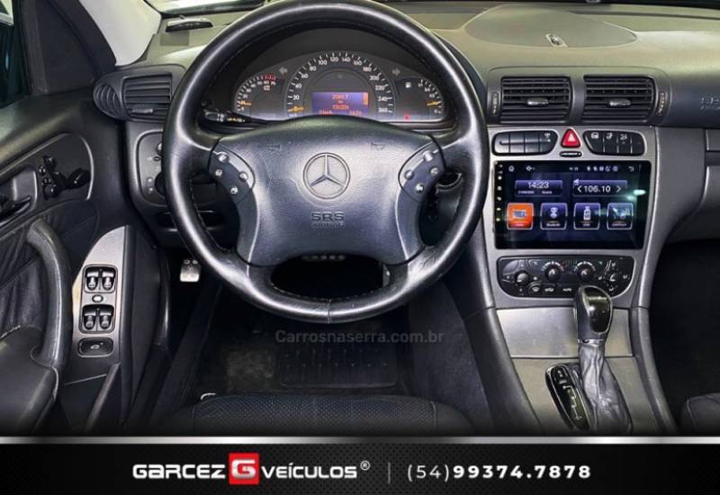 MERCEDES-BENZ - C 230 K - 2004/2004 - Preta - R$ 53.000,00
