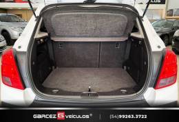 CHEVROLET - TRACKER - 2014/2015 - Branca - R$ 74.900,00