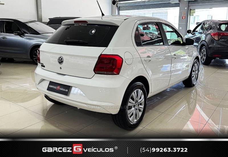 VOLKSWAGEN - GOL - 2020/2021 - Branca - R$ 55.900,00