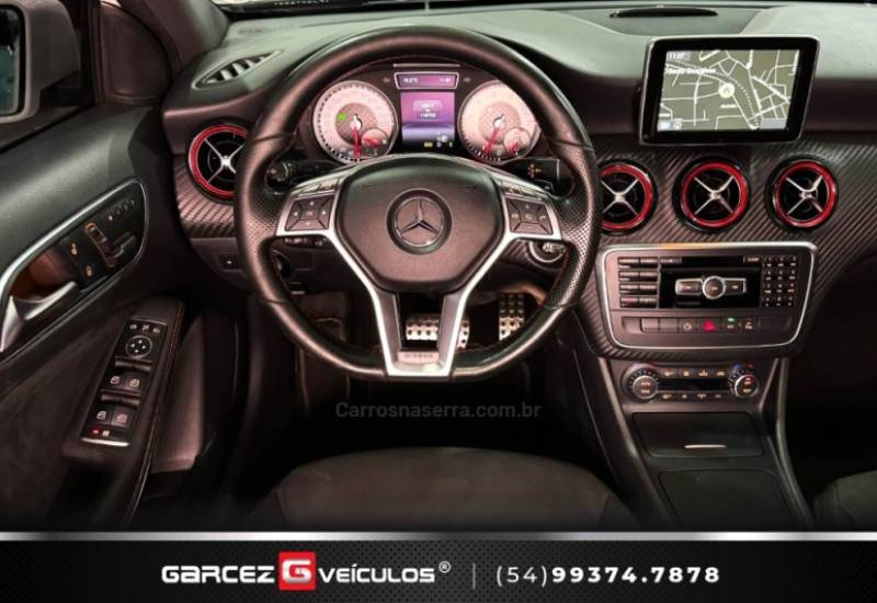 MERCEDES-BENZ - A 250 - 2014/2015 - Branca - R$ 119.900,00