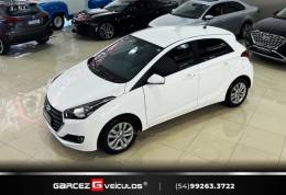 HYUNDAI - HB20 - 2015/2016 - Branca - R$ 52.000,00