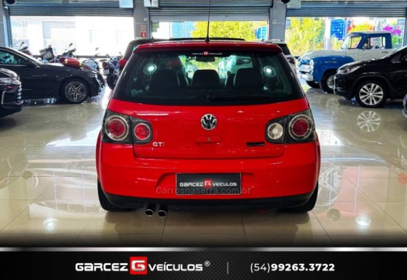 VOLKSWAGEN - GOLF - 2008/2009 - Vermelha - R$ 85.000,00
