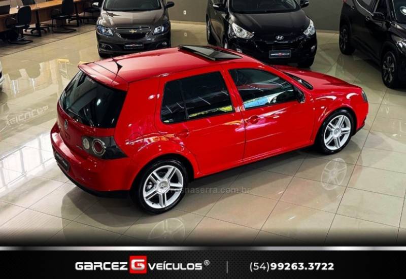 VOLKSWAGEN - GOLF - 2008/2009 - Vermelha - R$ 80.000,00