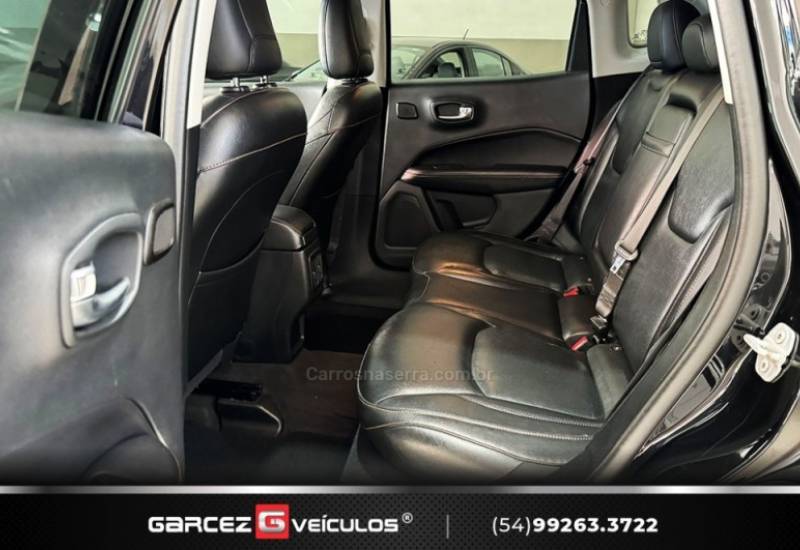 JEEP - COMPASS - 2018/2019 - Preta - R$ 99.900,00