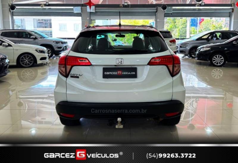 HONDA - HR-V - 2017/2018 - Branca - R$ 94.900,00