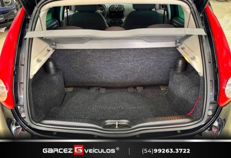 FIAT - PALIO - 2016/2016 - Preta - R$ 43.900,00