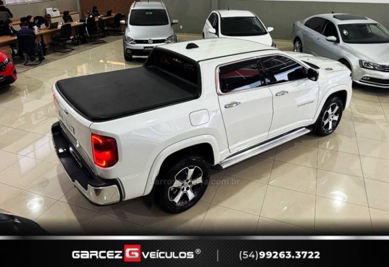 RAM - RAMPAGE - 2023/2024 - Branca - R$ 223.000,00