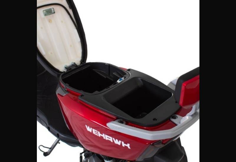 OUTRAS - SCOOTER ELÉTRICA - 2025/2025 - Vermelha - R$ 12.000,00