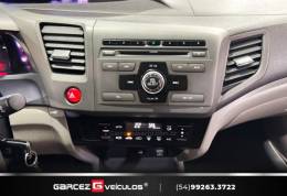 HONDA - CIVIC - 2013/2014 - Prata - R$ 74.900,00