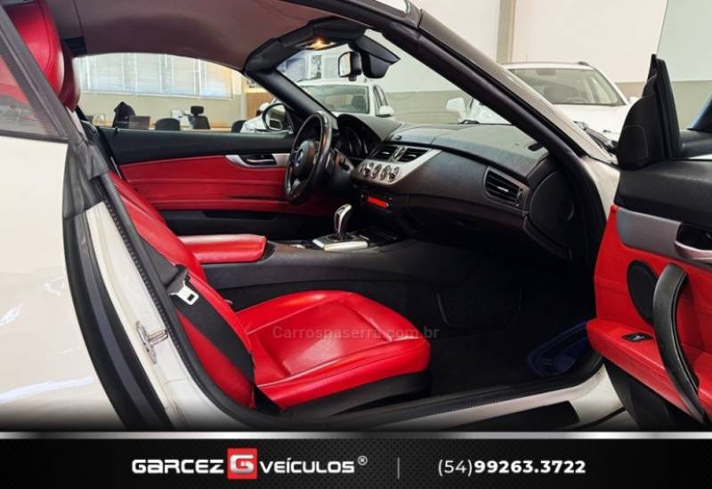 BMW - Z4 - 2011/2012 - Branca - R$ 195.000,00