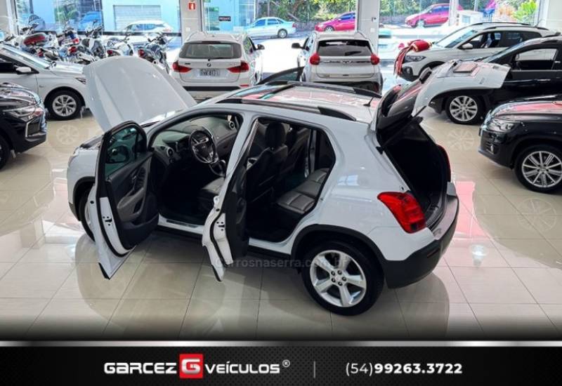 CHEVROLET - TRACKER - 2014/2015 - Branca - R$ 74.900,00
