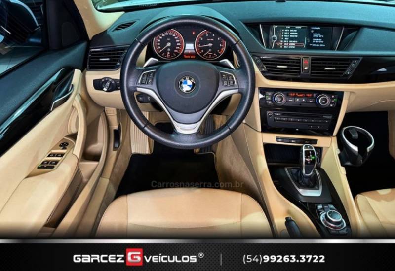 BMW - X1 - 2013/2014 - Branca - R$ 88.000,00