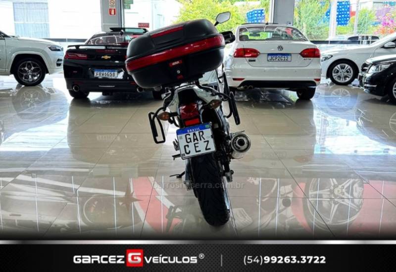 HONDA - NC 700X - 2014/2014 - Branca - R$ 34.000,00