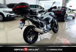 HONDA - NC 700X - 2014/2014 - Branca - R$ 34.000,00