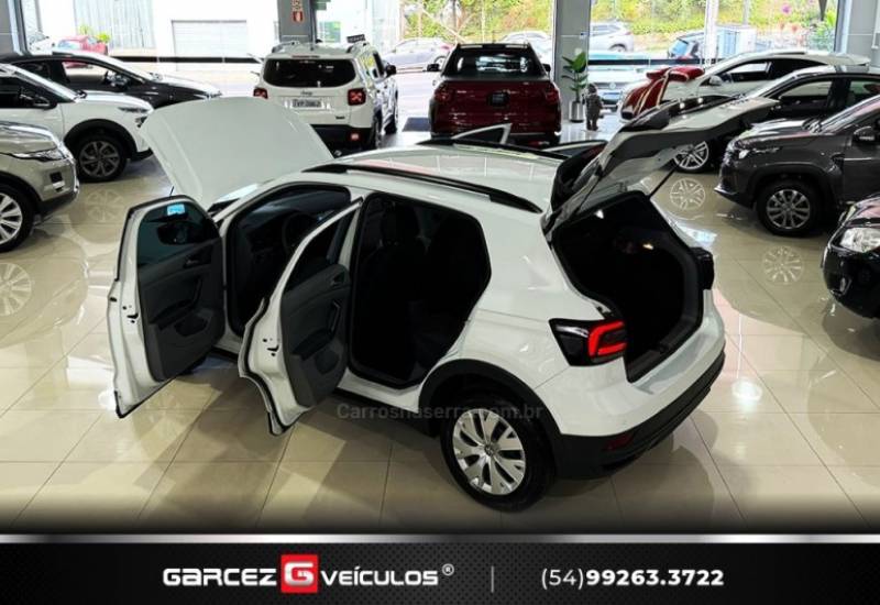 VOLKSWAGEN - T-CROSS - 2020/2021 - Branca - R$ 95.000,00