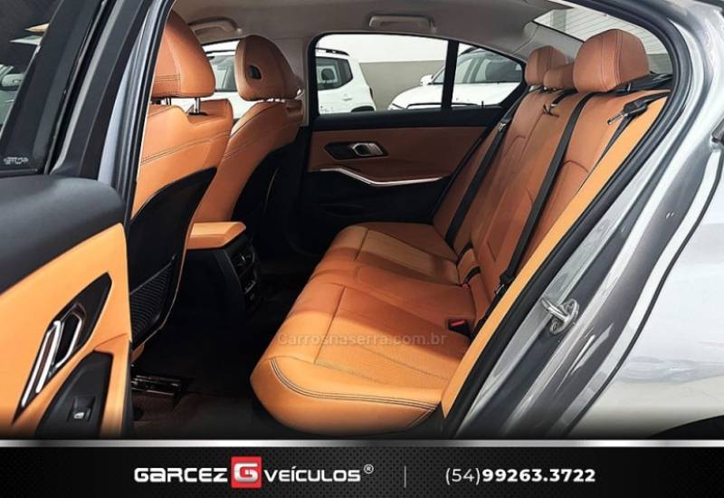 BMW - 320I - 2023/2023 - Cinza - R$ 237.000,00
