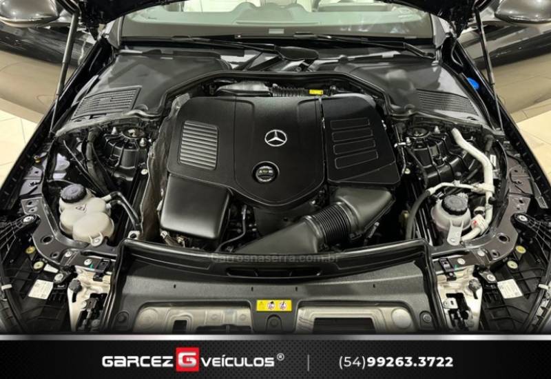 MERCEDES-BENZ - C 200 - 2022/2022 - Cinza - R$ 299.900,00