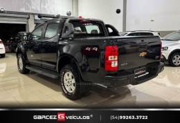 CHEVROLET - S10 - 2014/2015 - Preta - R$ 126.000,00