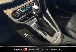 FORD - FOCUS - 2015/2015 - Branca - R$ 64.000,00