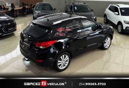 HYUNDAI - IX35 - 2010/2011 - Preta - R$ 59.900,00
