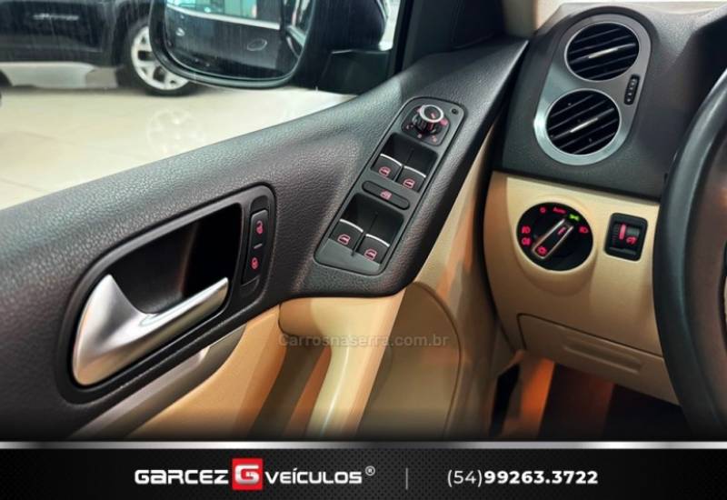 VOLKSWAGEN - TIGUAN - 2013/2013 - Preta - R$ 77.000,00