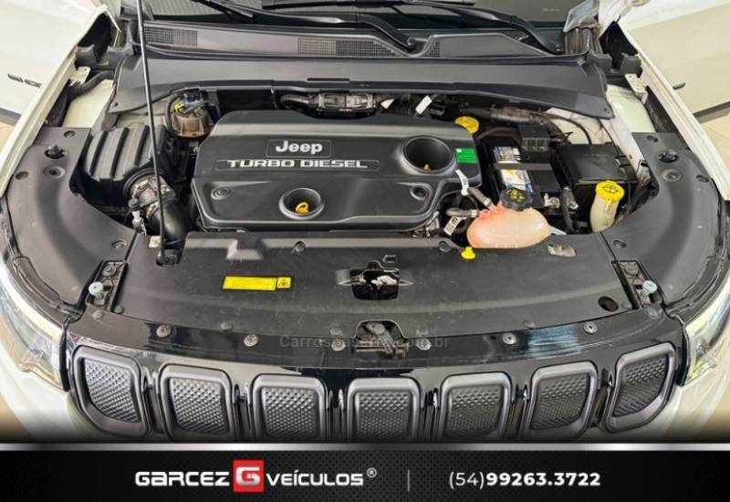 JEEP - COMPASS - 2021/2022 - Branca - R$ 149.900,00