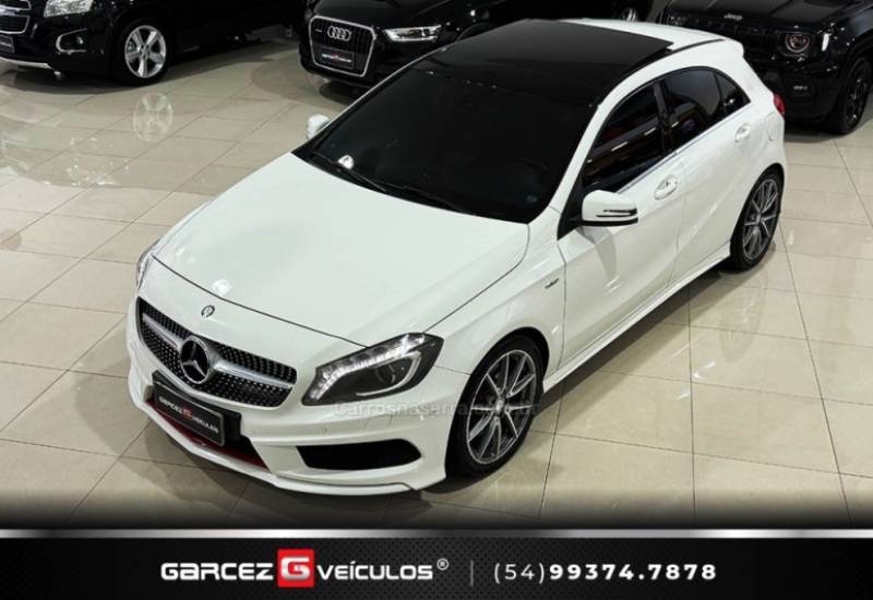 MERCEDES-BENZ - A 250 - 2014/2015 - Branca - R$ 119.900,00
