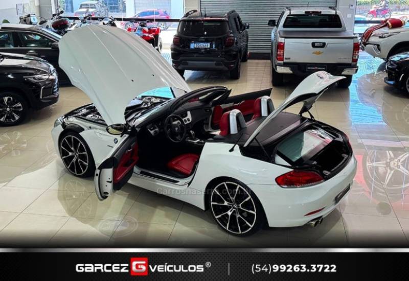 BMW - Z4 - 2011/2012 - Branca - R$ 195.000,00