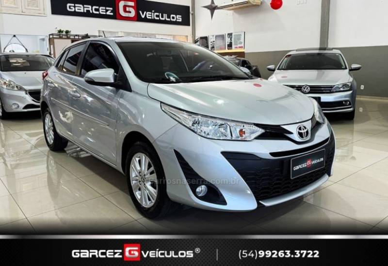 TOYOTA - YARIS - 2019/2019 - Prata - R$ 77.900,00