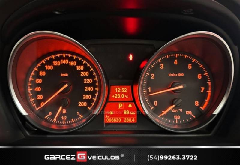 BMW - Z4 - 2011/2012 - Branca - R$ 195.000,00