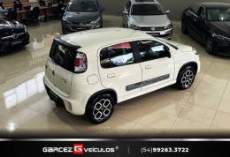FIAT - UNO - 2014/2015 - Branca - R$ 45.900,00