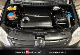 VOLKSWAGEN - CROSSFOX - 2005/2006 - Preta - R$ 32.900,00