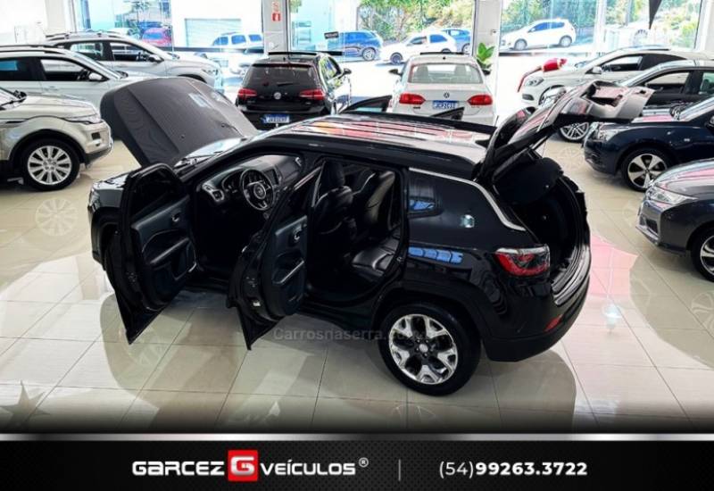 JEEP - COMPASS - 2018/2019 - Preta - R$ 99.900,00