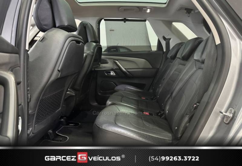 CITROËN - C4 PICASSO - 2018/2019 - Prata - R$ 93.900,00