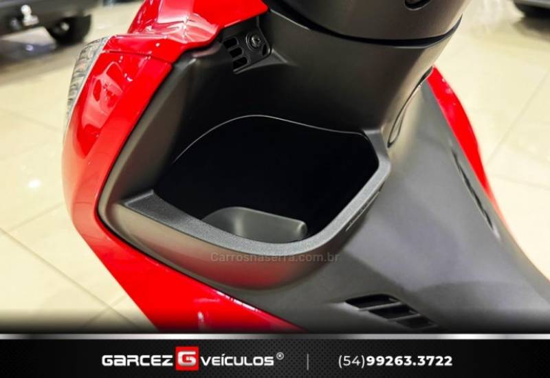 HONDA - BIZ 125 - 2025/2025 - Vermelha - R$ 15.500,00