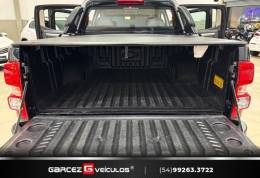 CHEVROLET - S10 - 2014/2015 - Preta - R$ 126.000,00